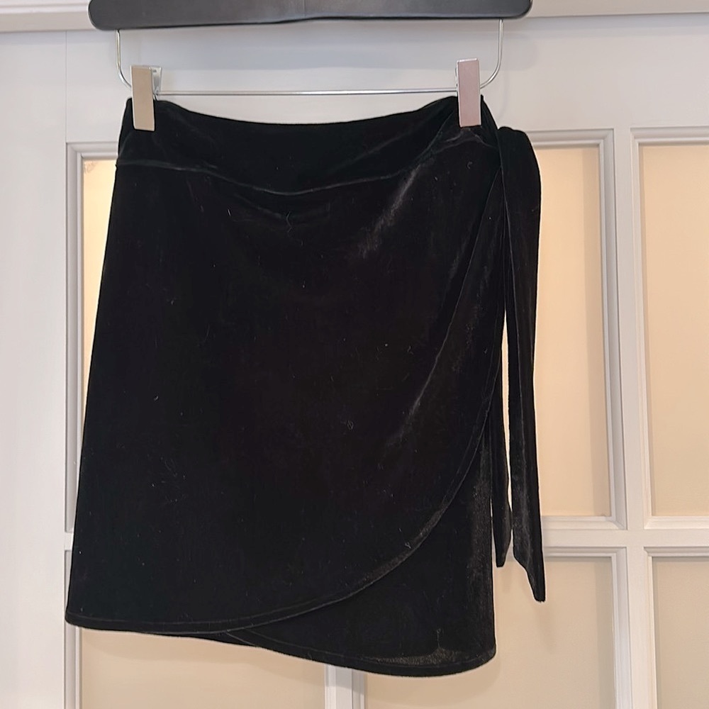American Eagle Studio velvet wrap skirt